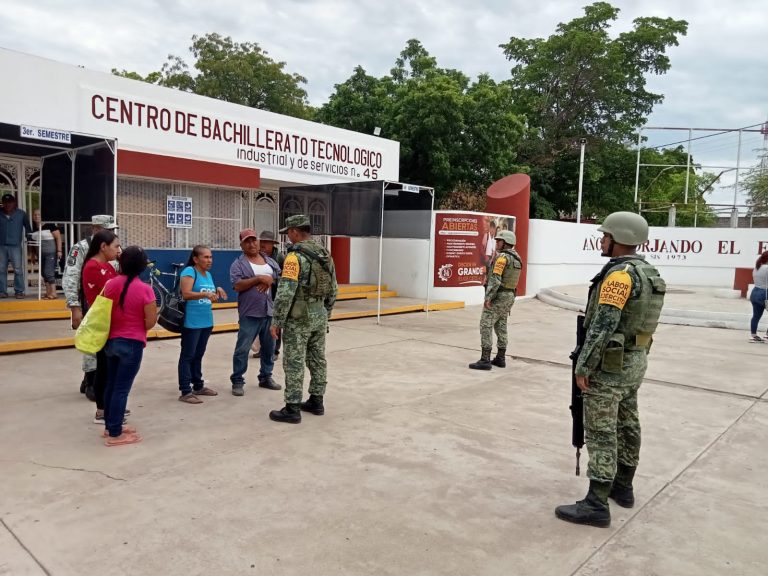 Suman 19 pueblos desalojados por violencia en Sinaloa municipio