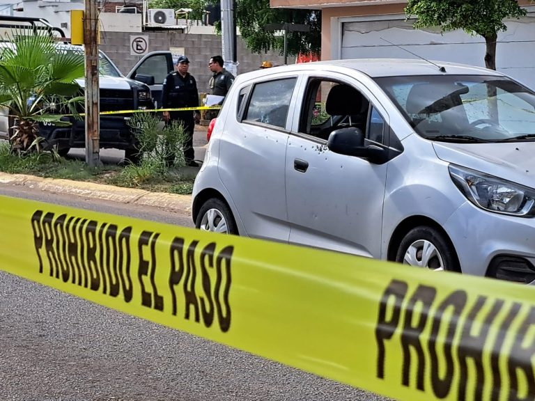 Ejecutan a automovilista en Villas del Río con ‘cuernos de chivo’