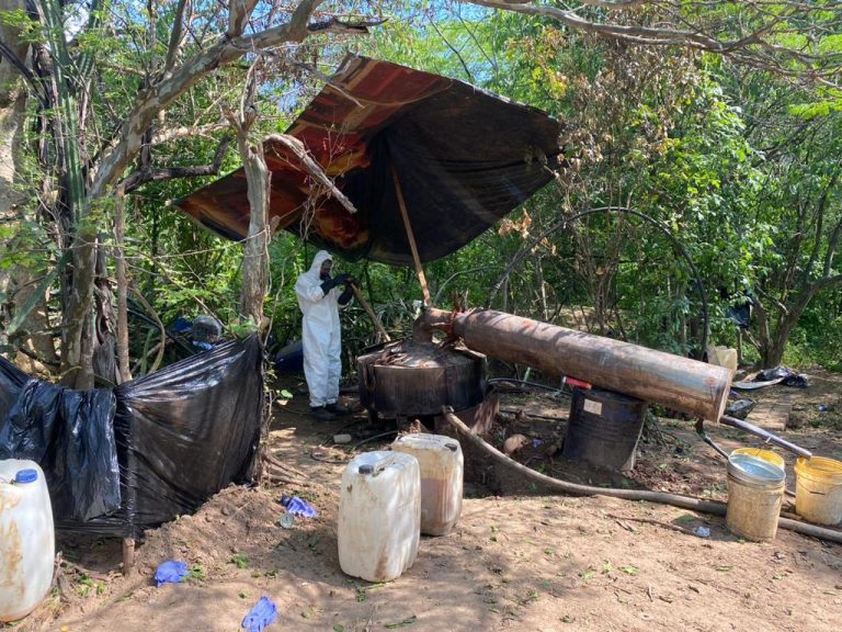 Decomisan en Cosalá 140 kg de metanfetamina