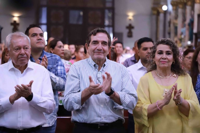 Acusa Cuén reparto masivo de panfletos contra el PAS y UAS