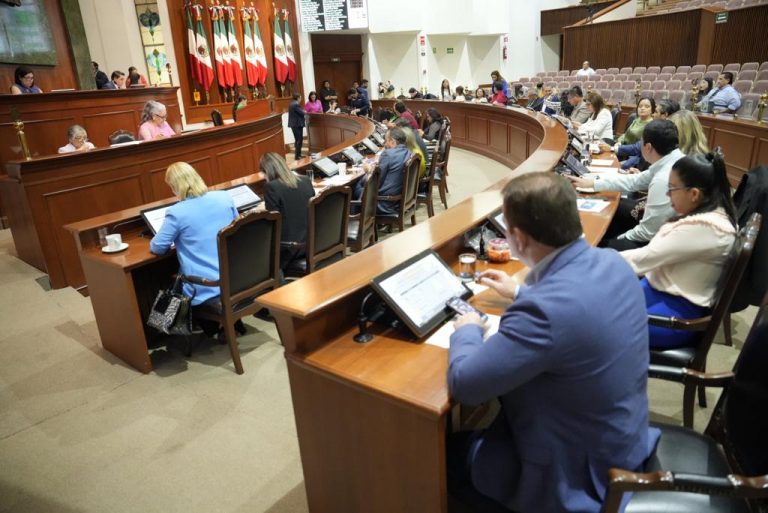 Se aprueban diputados presupuesto de $564 millones para 2024