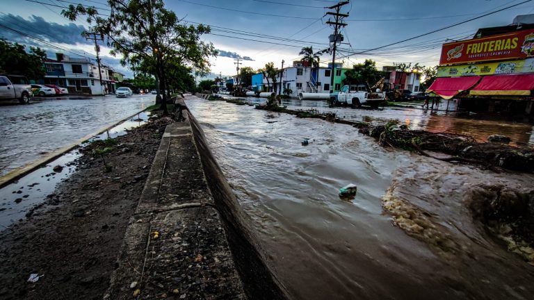 Superan precipitaciones los 77 milímetros en Mazatlán