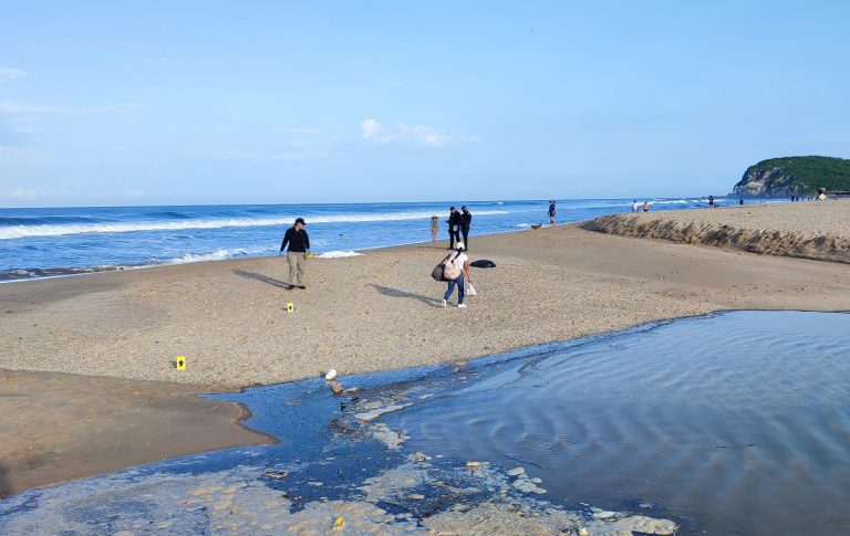 Reforzarán vigilancia en playas día y noche tras joven ahogada
