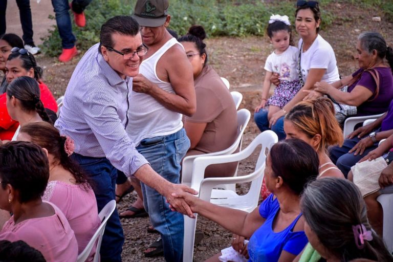 Se apunta alcalde de Mazatlán por la reelección… u otro cargo