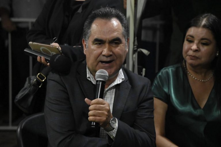 Rector confía en salir adelante en la continuación de la audiencia