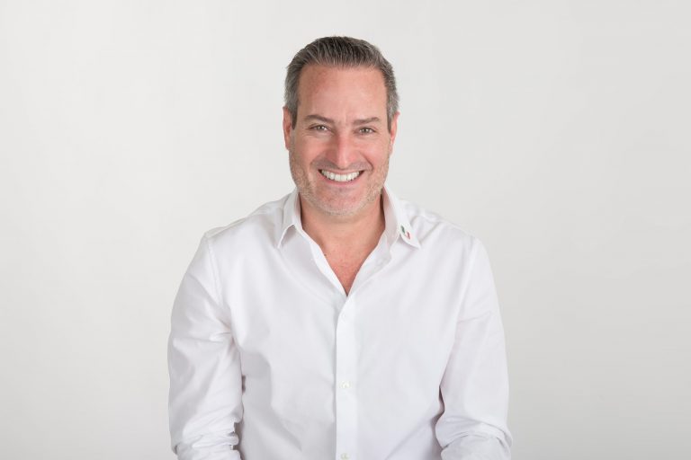 Arranca Orrantia campaña en Culiacán con promotores del cambio