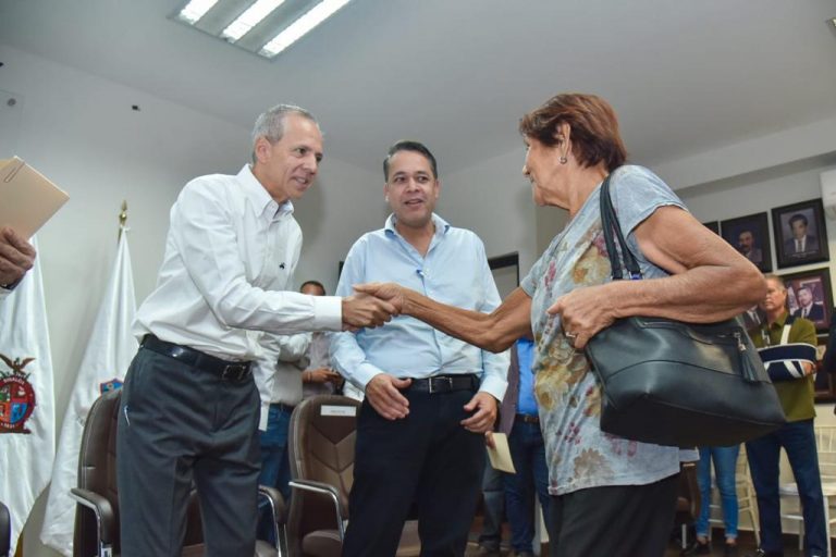 Dan en Ahome $6 mil a afectados por ciclón