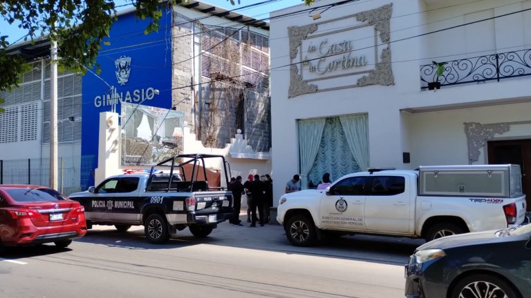 Lo encuentran muerto con un disparo en el cuello