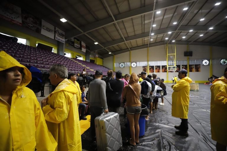 Evacuan en Guasave a 500 antes del impacto de ‘Norma’