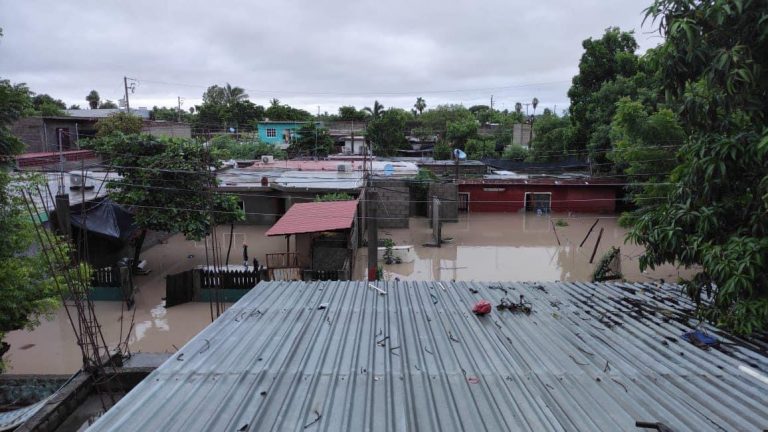 Deja ‘Norma’ 30 pueblos y colonias inundadas en Navolato