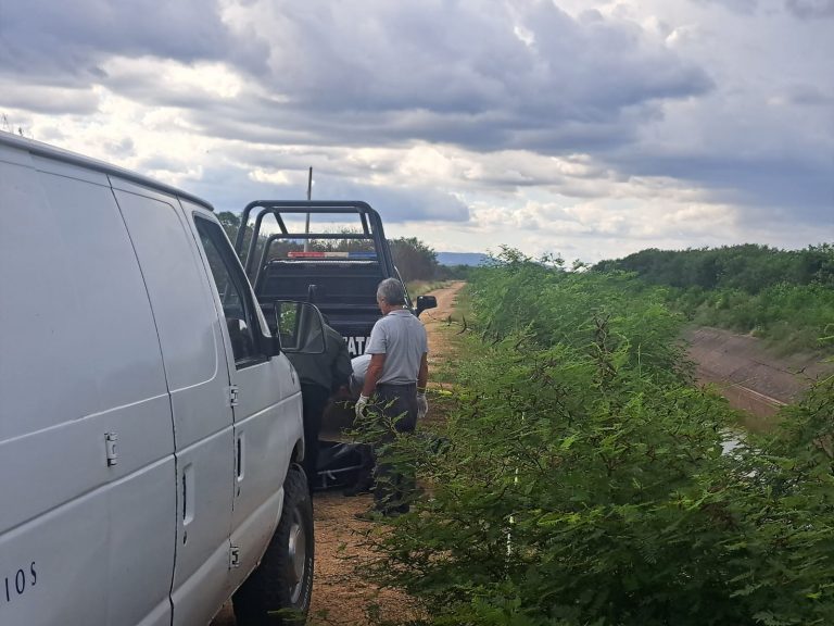 Encuentran un cadáver en canal de Pericos, Mocorito