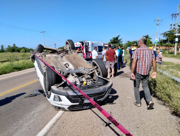 Deja 5 lesionados choque en El Limón de los Ramos