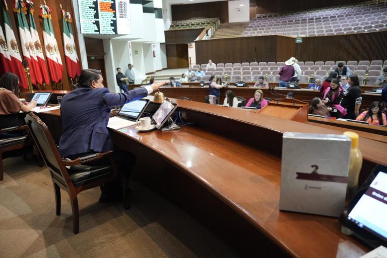 Pasan cuentas públicas a 5 municipios