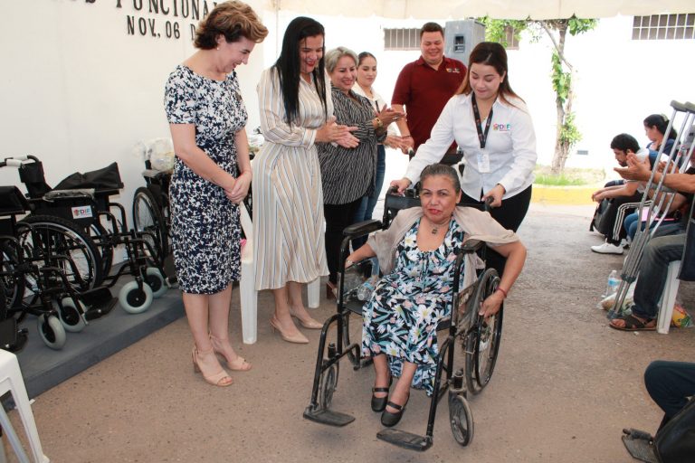 Entrega DIF Navolato 29 apoyos y esperan una nueva remesa