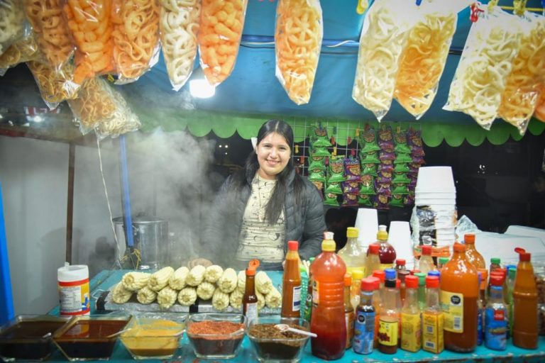 Celebra Los Mochis 80 años de verbena