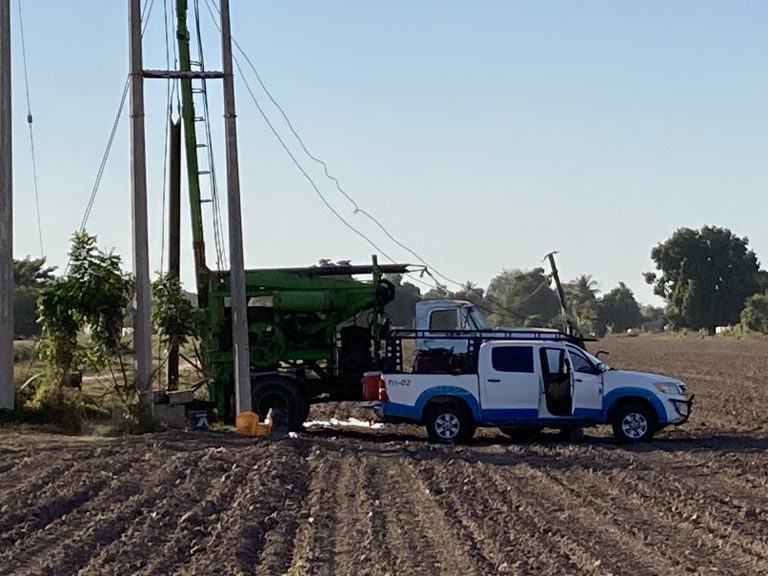 Extraerán agua de pozos para riego agrícola ante sequía en Navolato