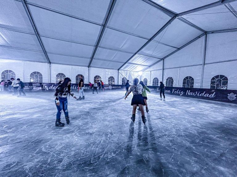 Alcanza Villa Navideña Mazatlán las 20 mil visitas en un día