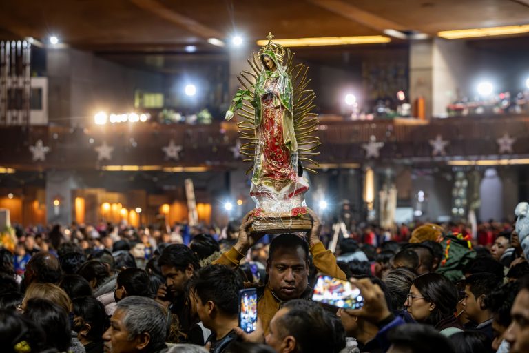Rinde Museo del Prado homenaje a la Guadalupana