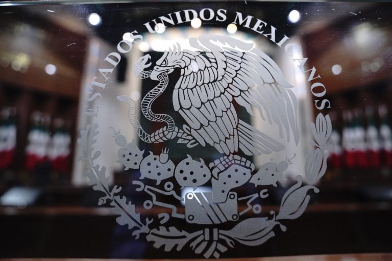 Apelará Congreso a amparo de la UAS