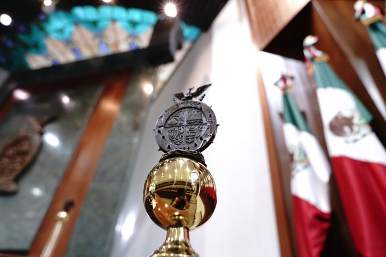 Aprueban leyes de ingresos de los 20 municipios