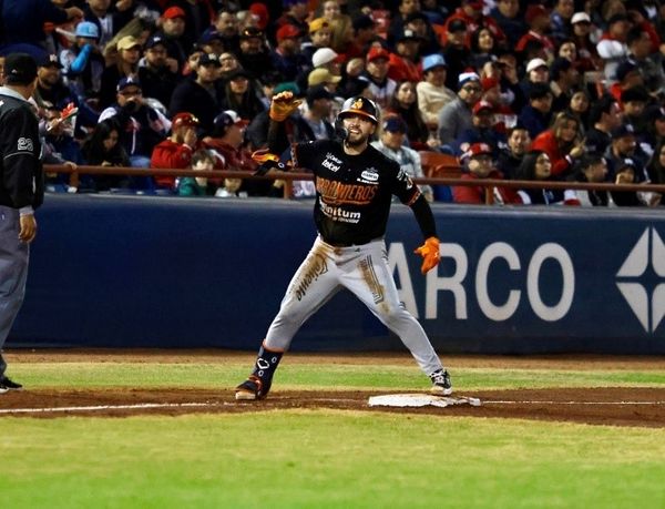 Logra Naranjeros tercer triunfo de la serie semifinal