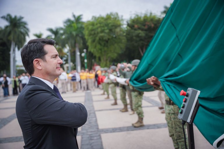 Conmemoran aniversario de la Fuerza Aérea Mexicana