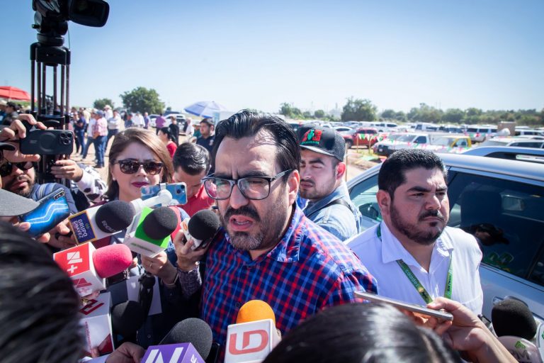 Congratula a alcalde elogios de embajador a Culiacán