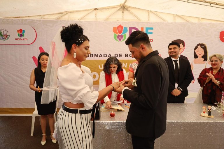 ¡Un éxito! Contraen 11 matrimonio en bodas gratuitas en Navolato