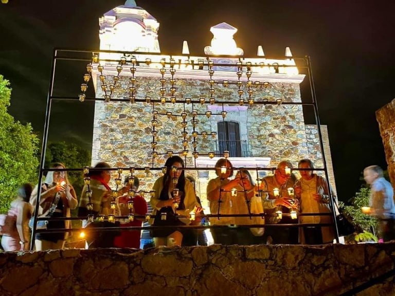 Dedica Cosalá a la Virgen Morena Fiesta de las Velas