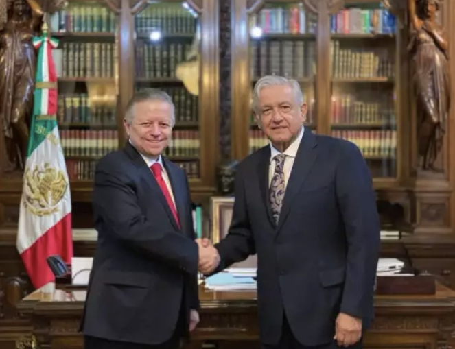 AMLO exhibe a Zaldívar: ayudaba a influir en jueces