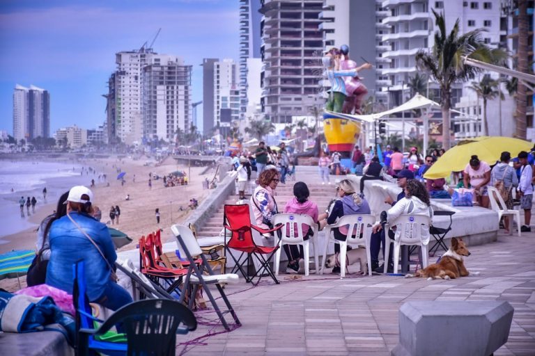 Así luce Mazatlán previo al primer desfile de Carnaval