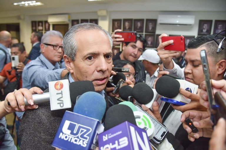 Mi licencia es con carácter definitivo: Gerardo Vargas