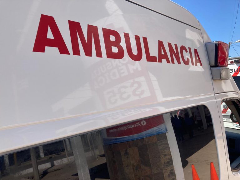 Balean a mujer durante asalto en supermercado de Culiacán