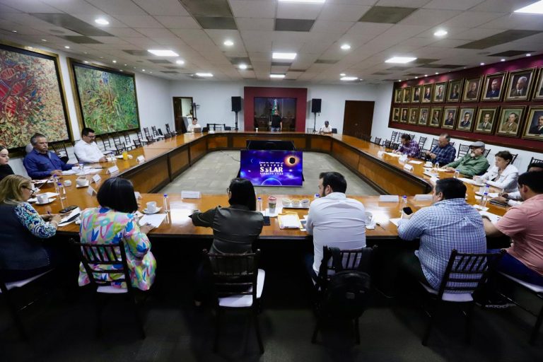 Alistan observación del eclipse en Mazatlán