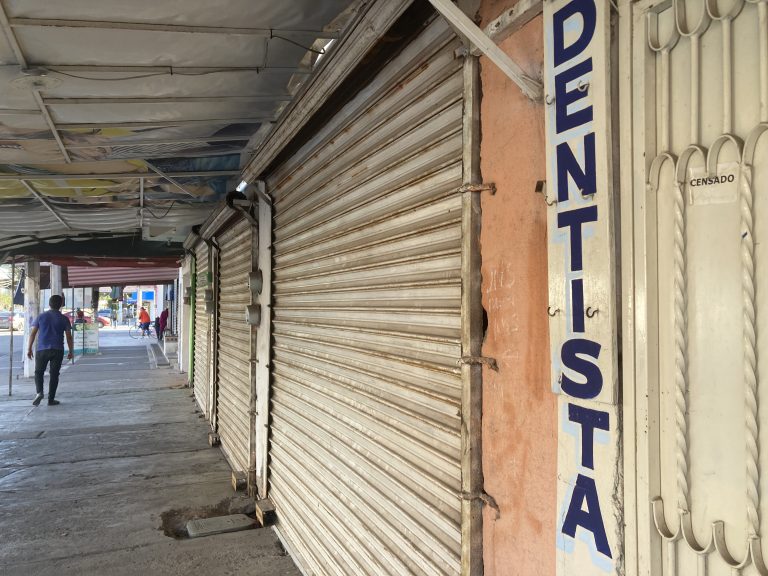 Entran comercios de Navolato en asueto