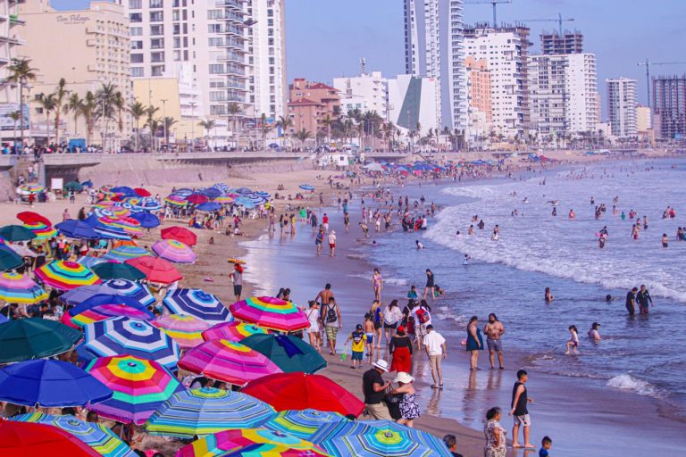 Incrementa 15% turismo en Mazatlán durante Semana Santa