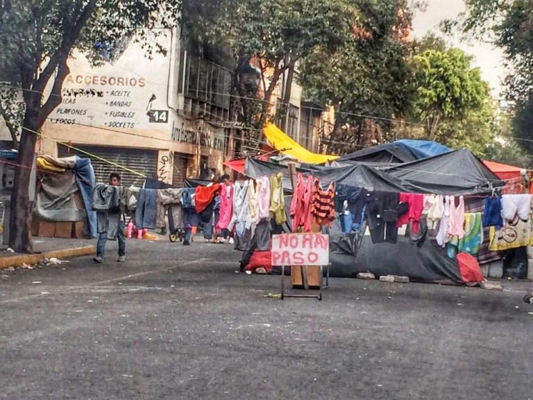 Llaman en CDMX a protesta por invasión migrante