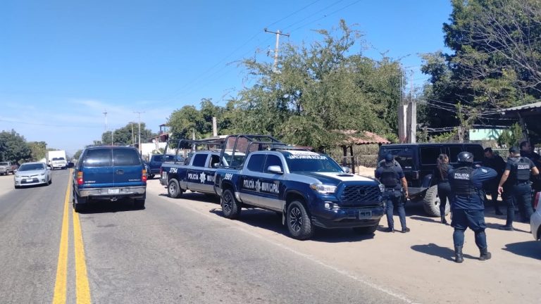 Privan de la libertad a 5 familias en Culiacán, incluidos niños
