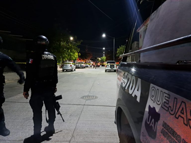 Aseguran auto baleado tras enfrentamiento la Gpe. Victoria