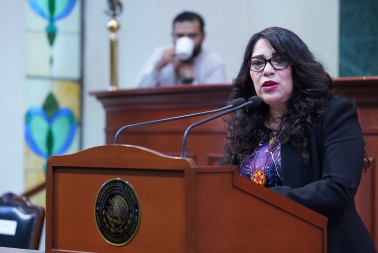 Regresa diputada de Morena al Congreso tras irse a campañas