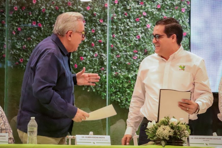 Atiende Rocha créditos y topes en préstamos al campo