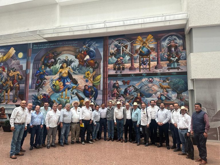 Acuerdan $5 mil 257 por tonelada de maíz