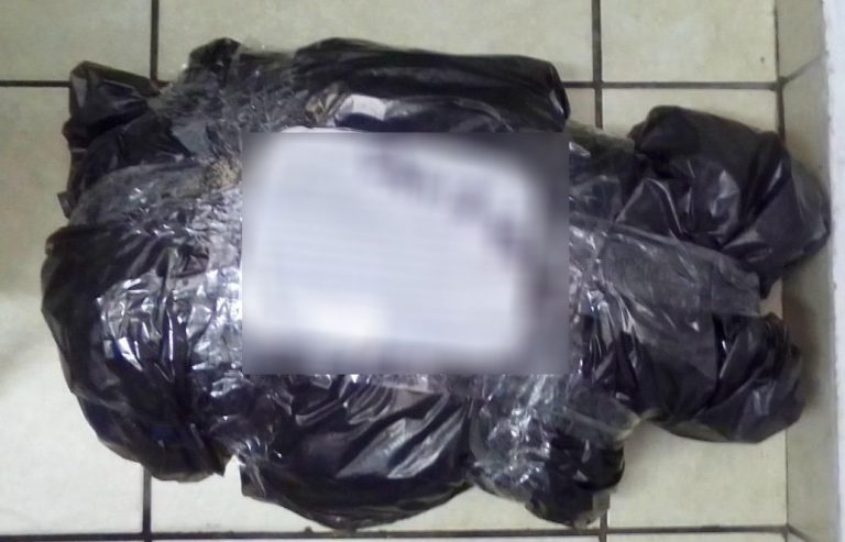 Detienen a 3 mujeres por robo en tienda; una es de Navolato