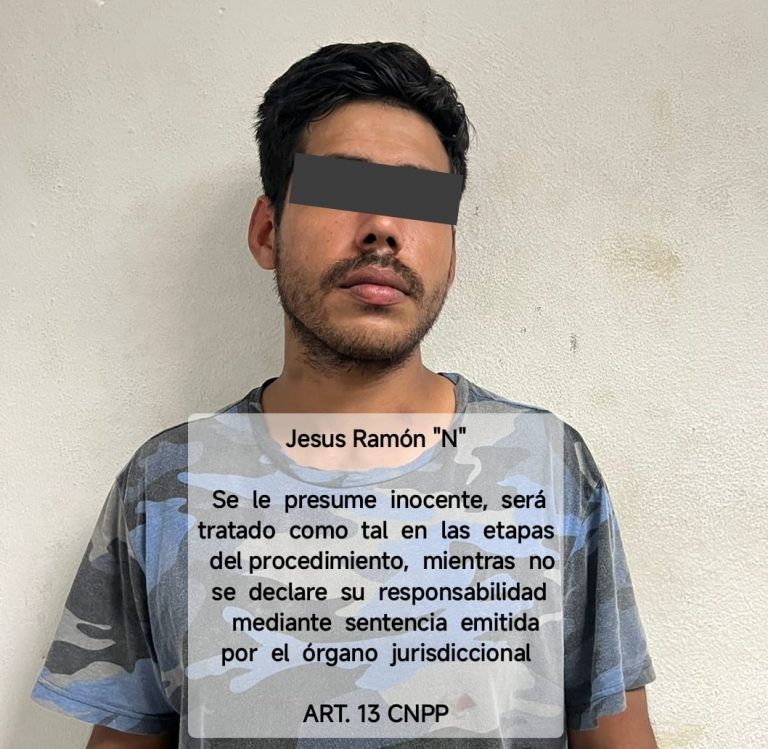 Lo acusan de robarle celular a una mujer