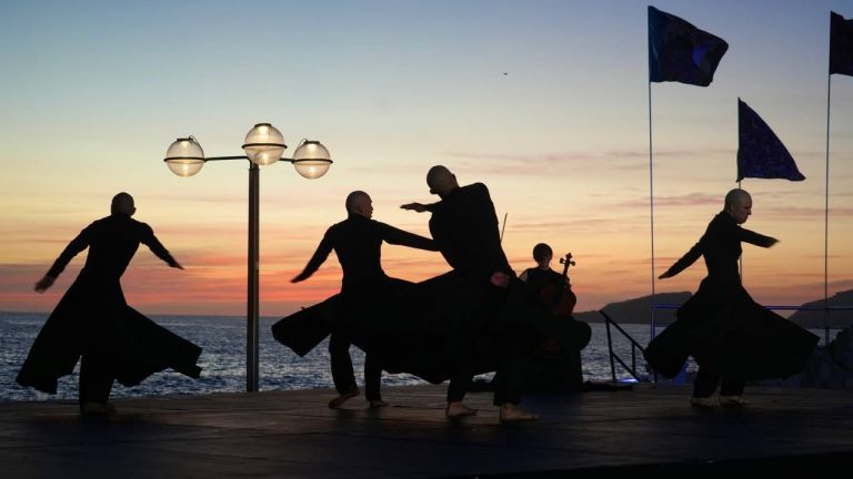 Trópico Escénico regala bellas postales de danza