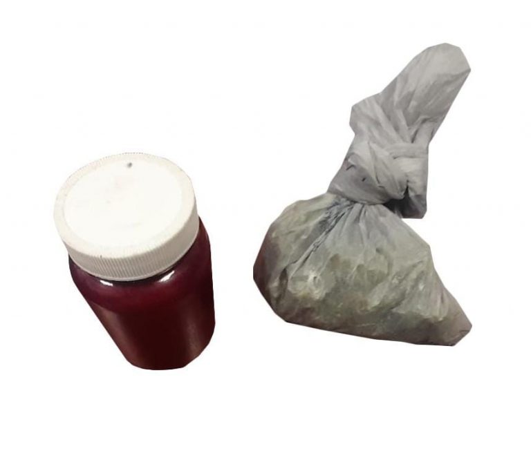 Aseguran dos vehículos, un hombre y presunta droga