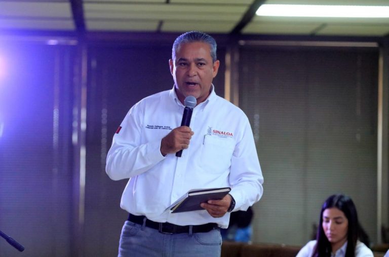 Reitera Gallegos a agricultores apertura al diálogo