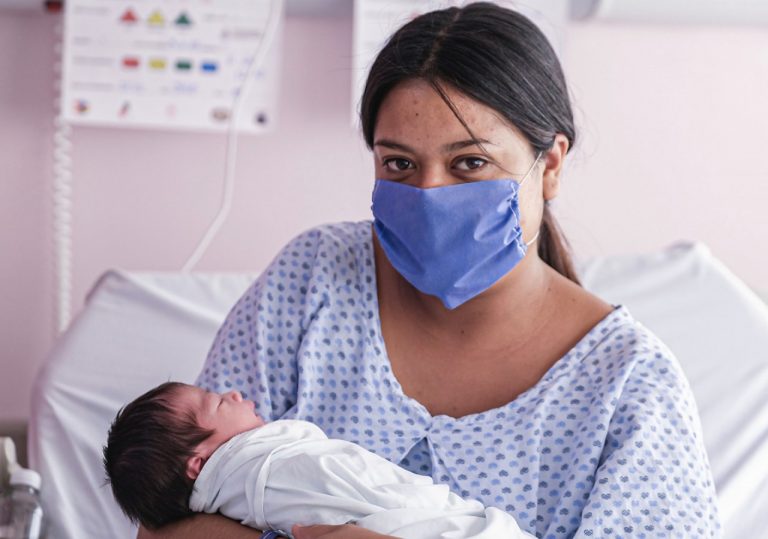 Impacta afecto madre e hijo en la salud emocional