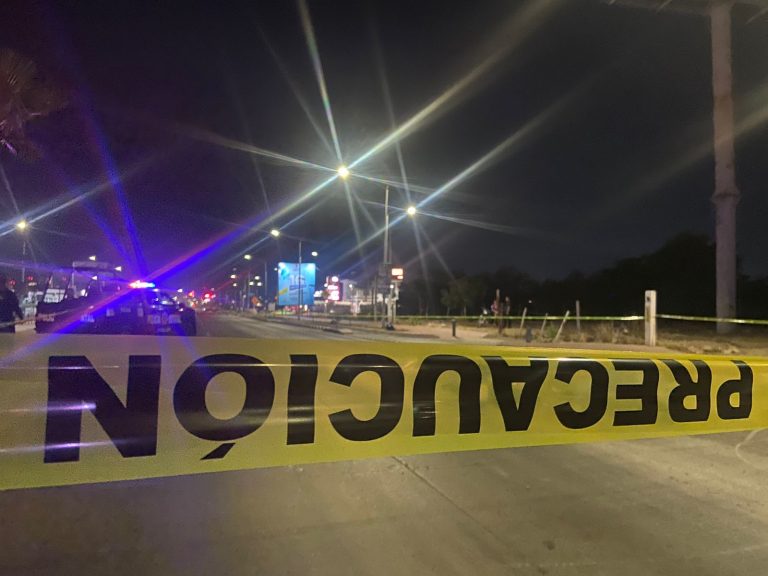 Golpean a mujeres tras atacar a balazos una casa