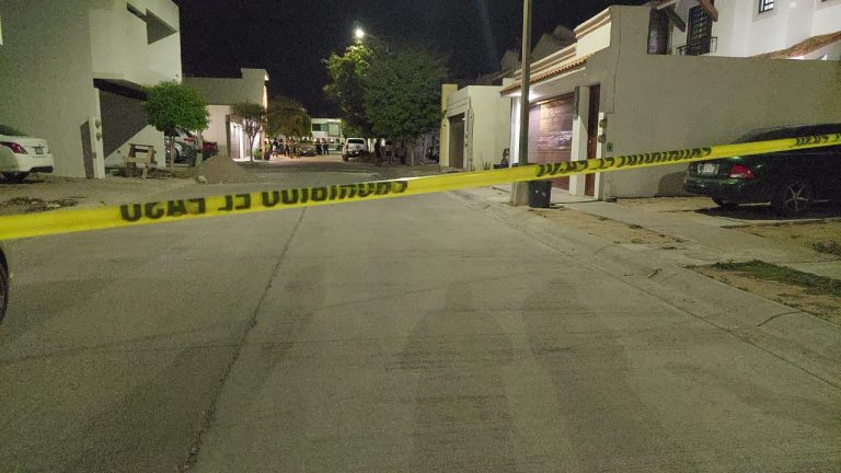 Lo asesinan de un disparo y dentro de un auto en Culiacán